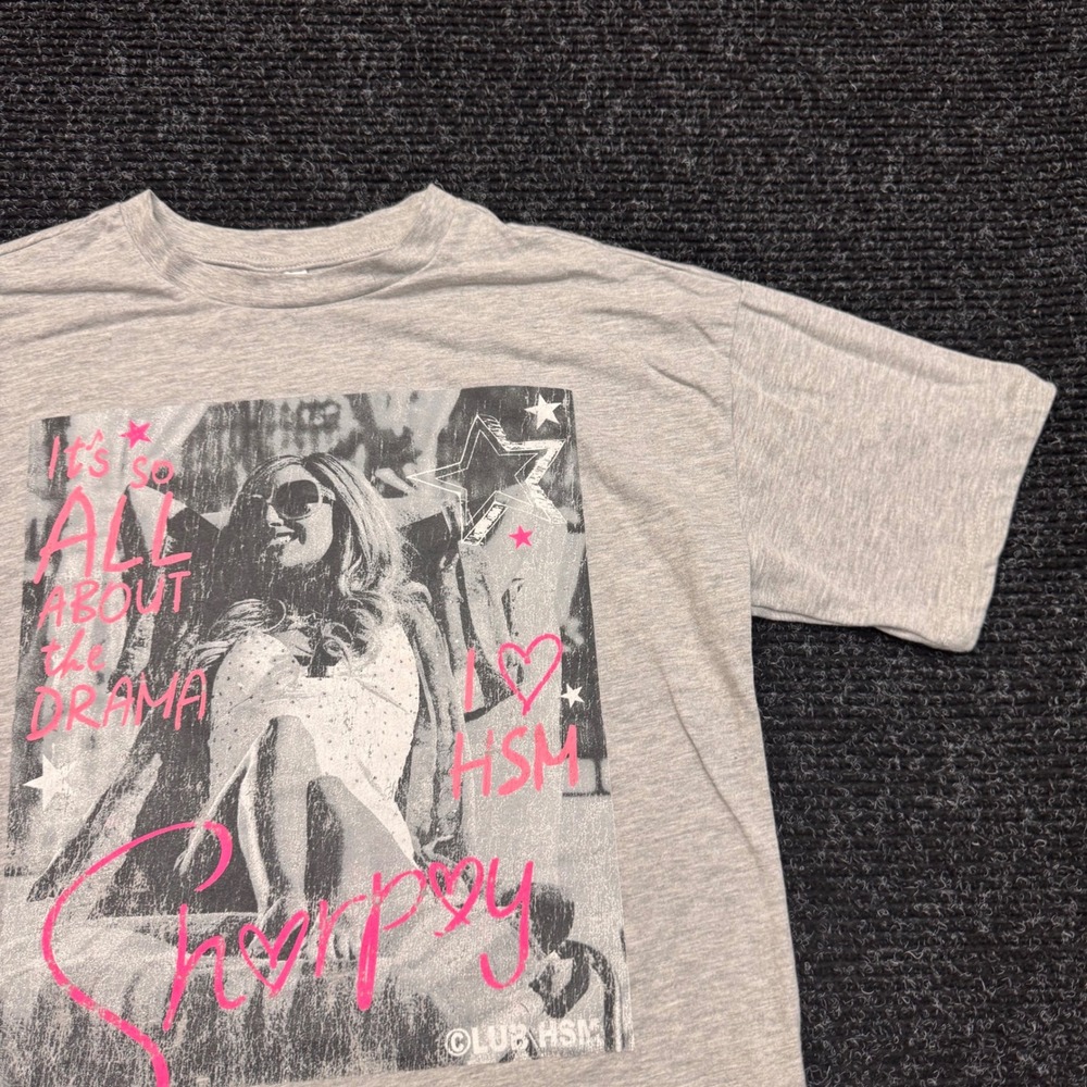Disney High School Musical Sharpay Evans Graphic T-Shirt Gray Pink XS HSM Drama - Picture 8 of 11